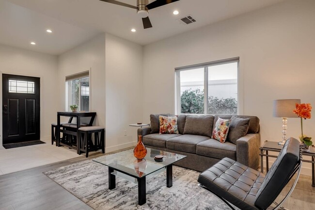 Photo - 17556 Chase St Unit 1