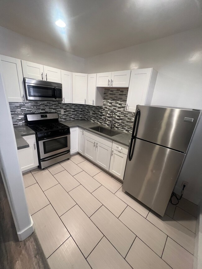 307 N Rampart Blvd - 307 N Rampart Blvd