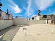 Photo - 18555 Collins St Townhome