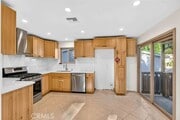 Photo - 6944 Beckett St