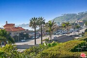 Photo - 22609 Pacific Coast Hwy Condo Unit 1/2