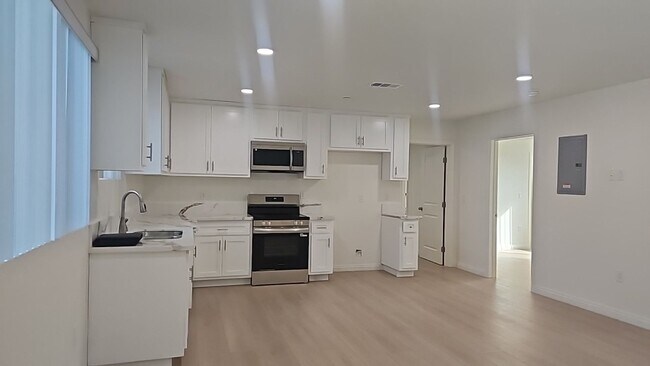 Photo - 315 W 56th St Unit 56(315 12)