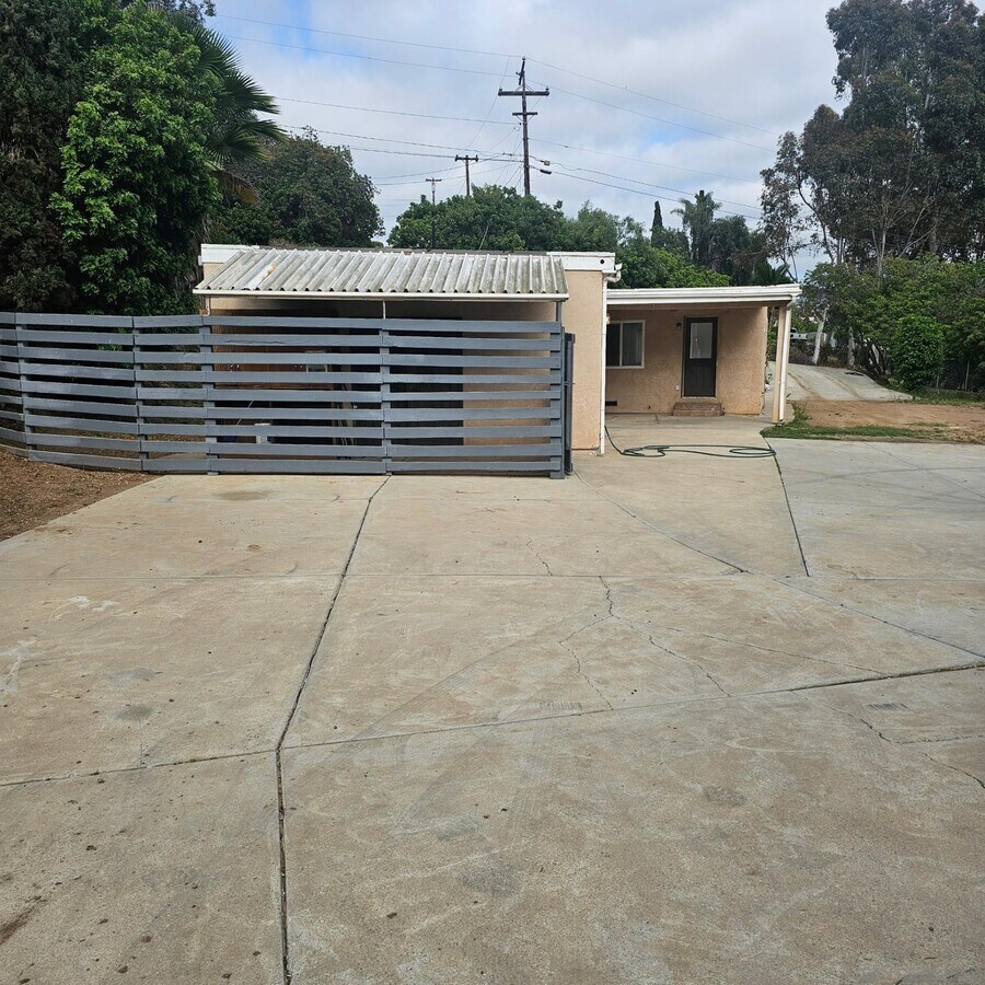 Photo - 1740 Canyon Rd Condo