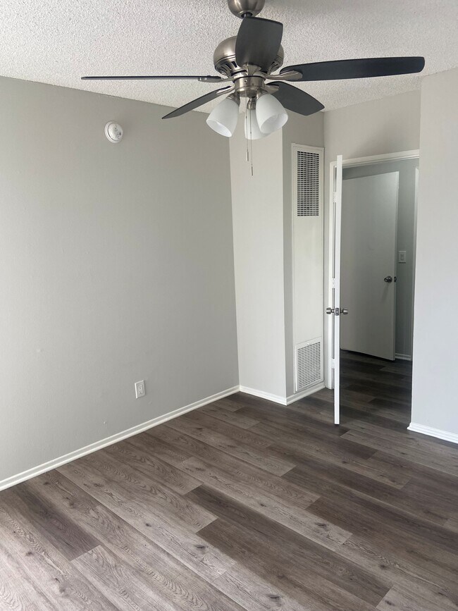 Photo - Woodhaven Apartments