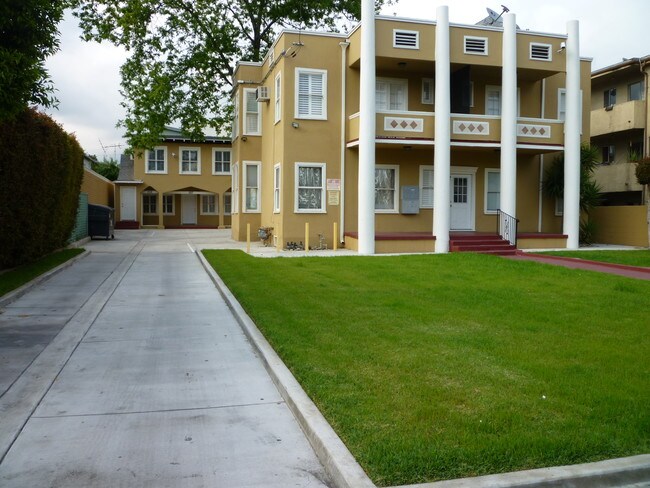 Photo - 261 Parke St