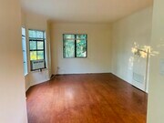 living room - 2624 1/2 S Sepulveda Blvd Unit 2624 1/2