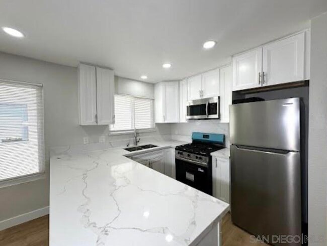 Building Photo - 9360 San Diego St Unit 7 Rental