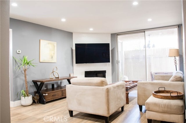 Photo - 4705 Kester Ave Unit 106