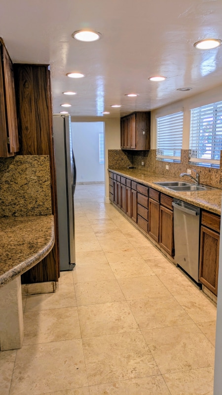 Photo - 760 W El Norte Pkwy House