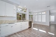 Photo - 39990 Coliseum Way House