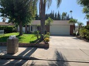 Photo - $2,975 4 BEDROOM 2 BATH + OFFICE/ DEN (RIV... House