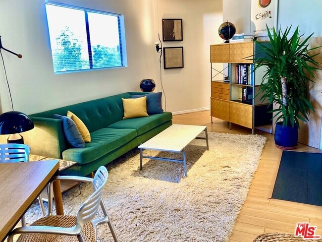 Photo - 2500 Abbot Kinney Blvd Unit 12