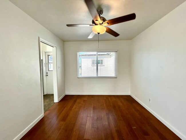 Photo - 2 Bed, 1 Bath in Central SD. Water/Trash/Parking Included Unit 4442