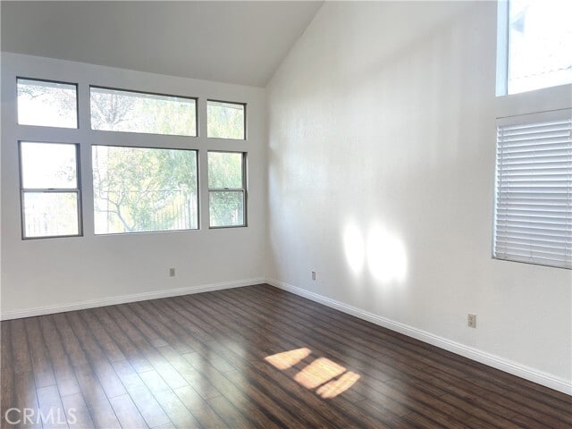 Photo - 2985 Amber Dr