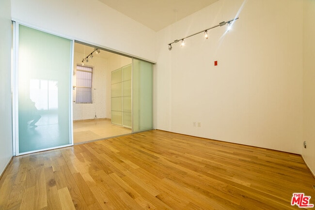 Photo - 8 Brooks Ave Unit 3