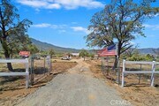 Photo - 63285 Pinyon Dr House