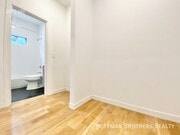 Photo - 1001 Hyperion Ave Unit 107