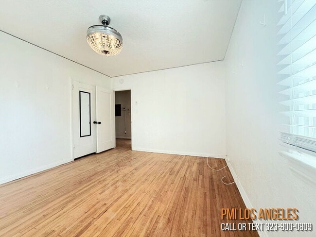 Photo - 7001 2nd Ave