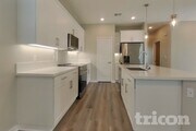 Photo - 611 Citron St