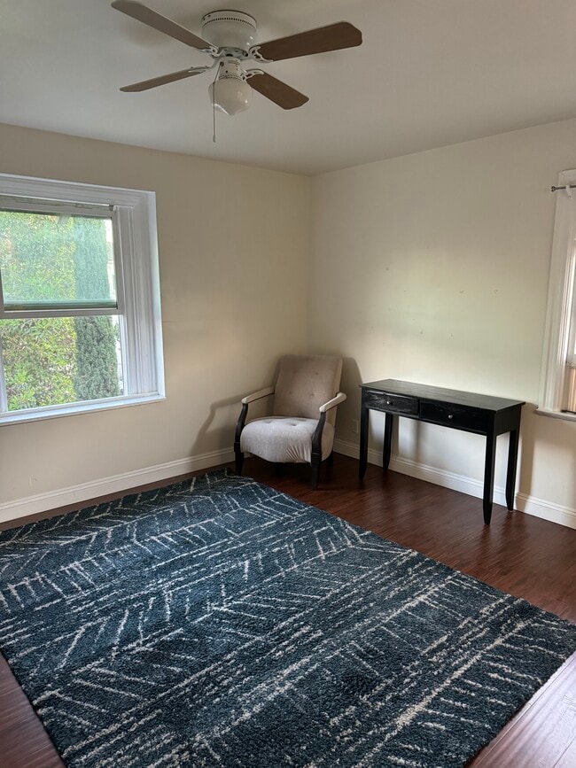 Photo - 1727 24th W St