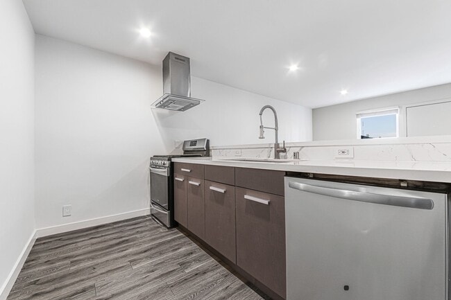 Photo - 5005 August St Unit 40