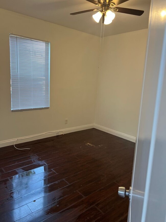 Photo - 3561 Atlantic St Unit 3561 ½