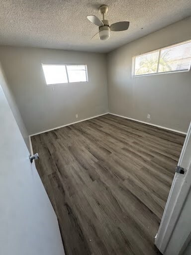 Photo - Hoskins Unit 16865