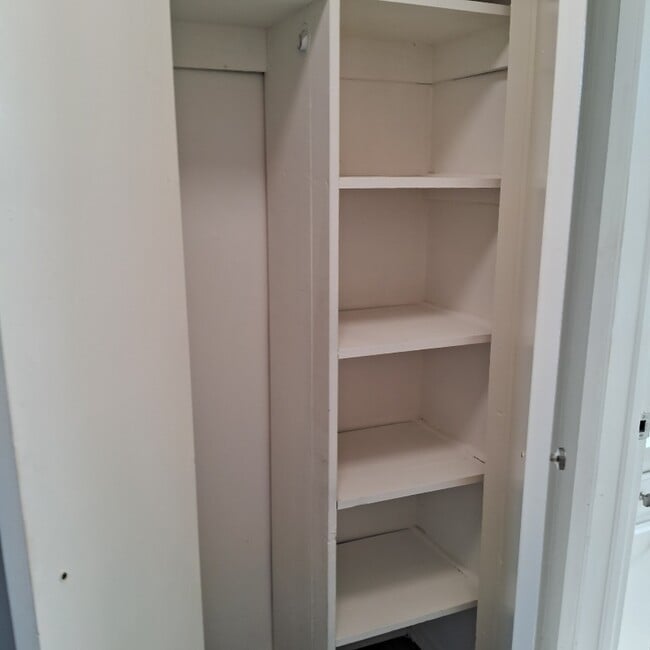 Photo - 4475 Rosewood Ave