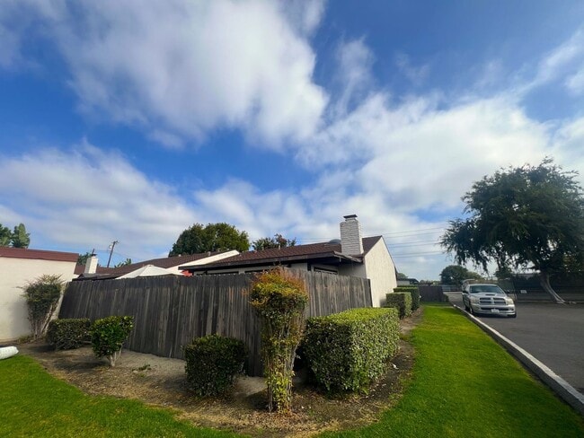 Photo - **Spacious Casita Style Condo 3 Bedrooms 2 Bathrooms**