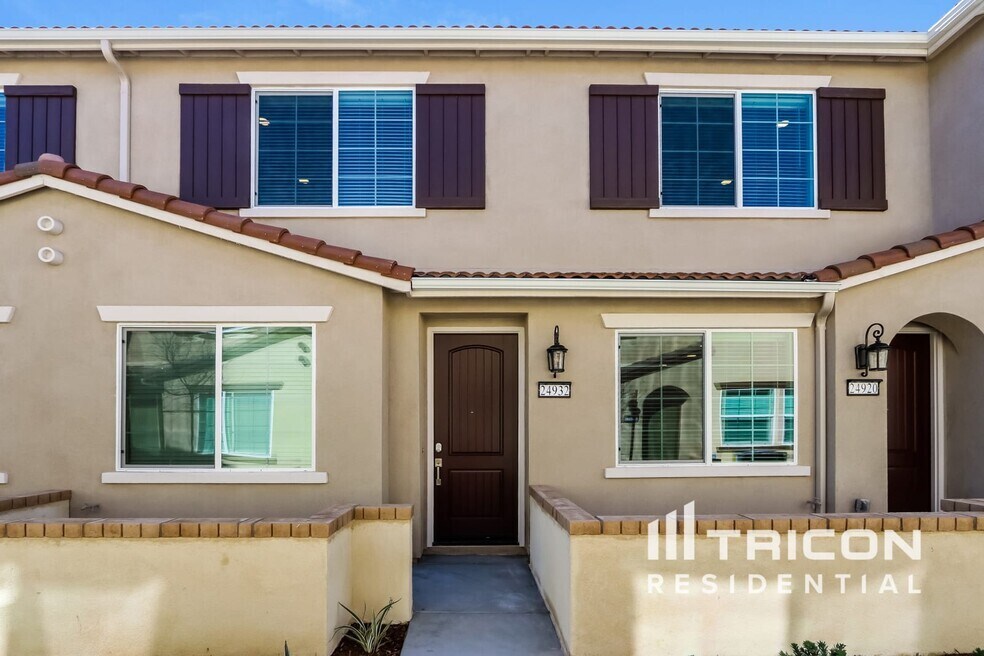 3D Tour - 24932 Siempre Ct Townhome