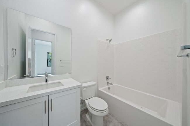 Photo - 822 Francesca Dr