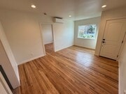 Photo - Remodeled Midtown Apartment- Private Washer/Dryer +AC!! Unit 2161 Channel