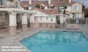 Photo - Ontario 3 Bedroom Townhome Available in Oc...