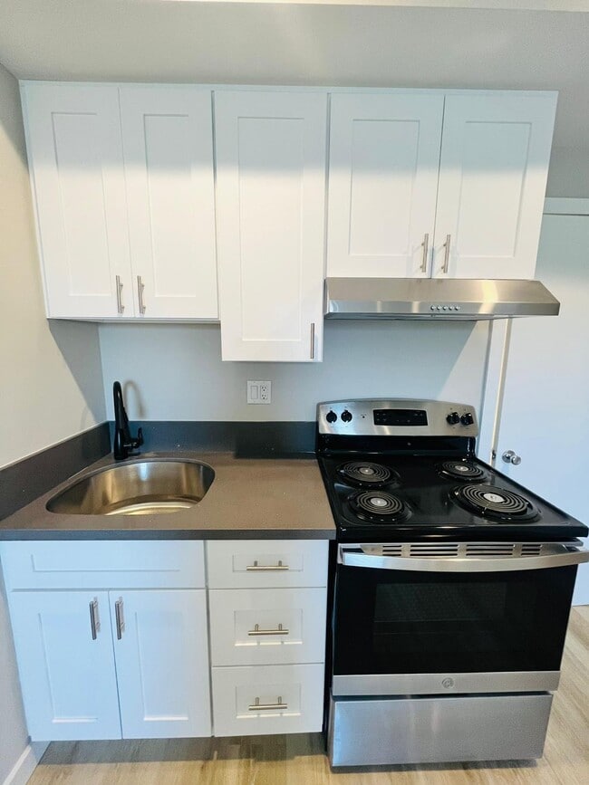 Photo - Mid City/Koreatown Recently Renovated Stud... Unit 17