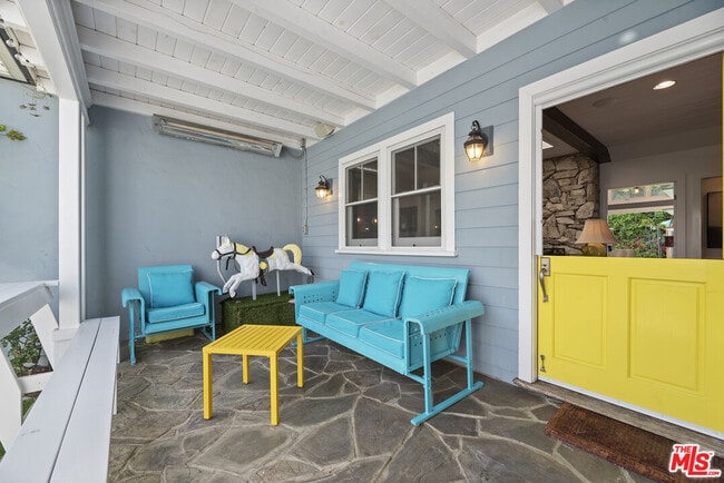 Building Photo - 10521 Cushdon Ave