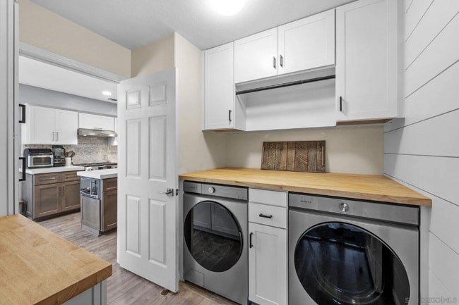 Photo - 3925 Estancia Dr