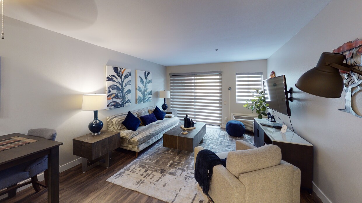 3D Tour - 600 Front Apartments