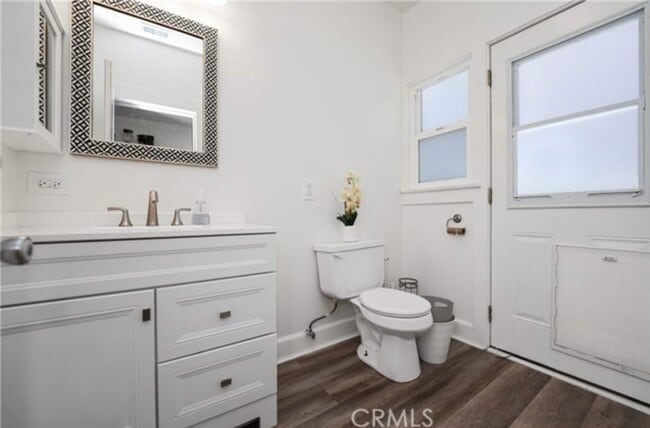 Photo - 2324 S Grand Ave