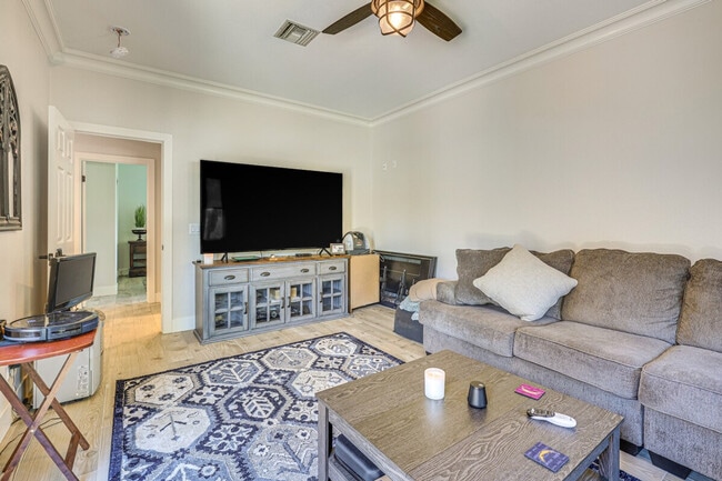 Photo - 2225 Corte Ananas Unit ID1307644P