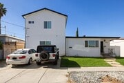 Photo - 5124 Leo St