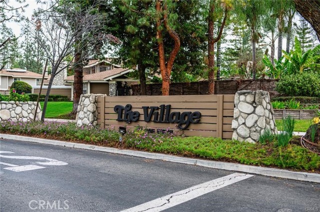 Photo - 928 Lotus Cir Townhome