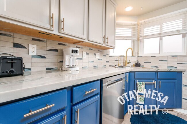 Photo - Fully Furnished 2BD/1BA Condo – Ideal for Traveling Professionals Unit 10