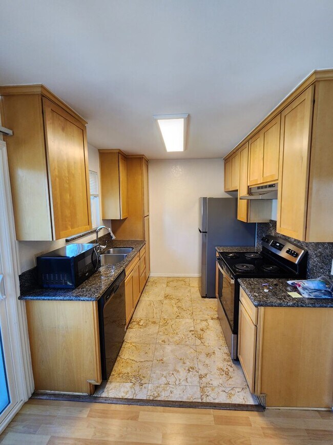 Photo - 3 Bedroom 2 Bath Upper Unit in Mira Mesa Unit 28