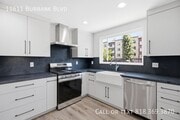 Photo - 11611 Burbank Blvd