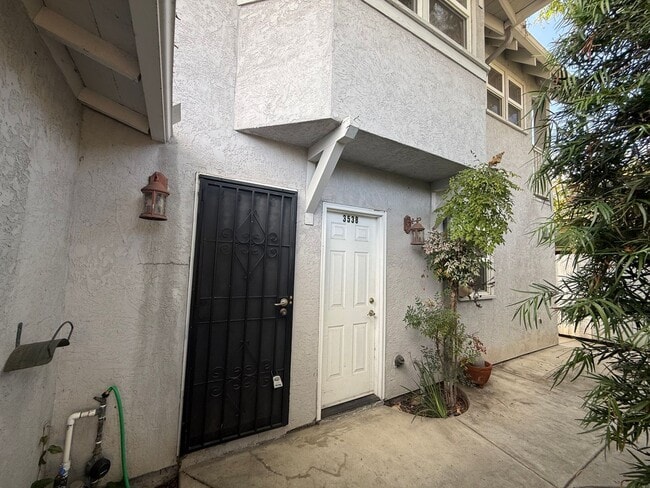 Photo - 3536-3538 Herman Avenue Unit 3538