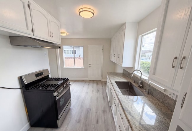 Photo - 14809 Dancer St