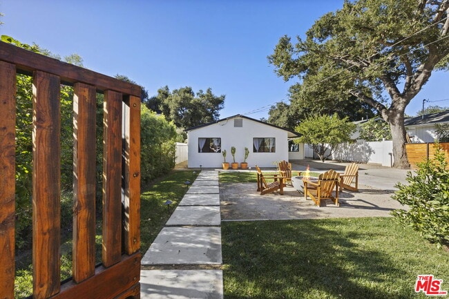 Photo - 251 N Encinal Ave