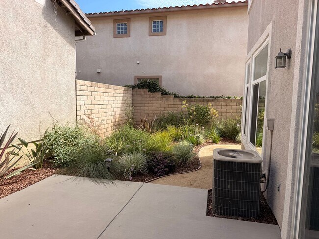 Photo - 2872 La Plata Dr