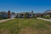 Photo - 8339 Kenyon Ave