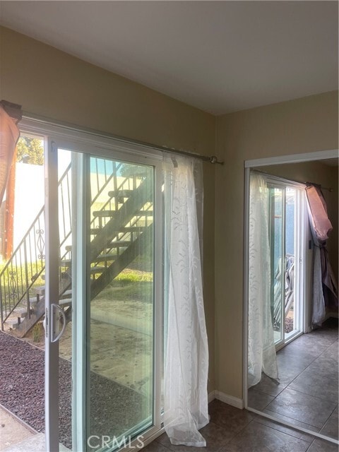 Photo - 4435 E 60th St